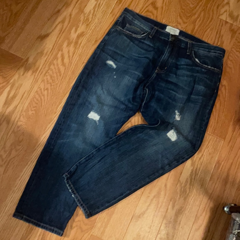 Current/Elliott distressed jeans sz 30/10